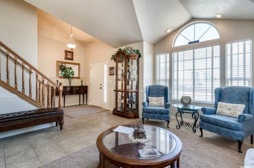 889 4100, Ogden UT  84404-8823 exterior