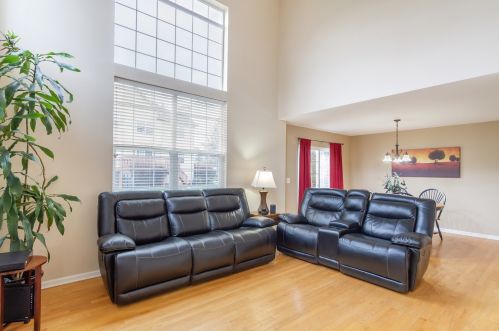 1491 Westport Ridge Ct, Bull Valley, IL 60014-2731