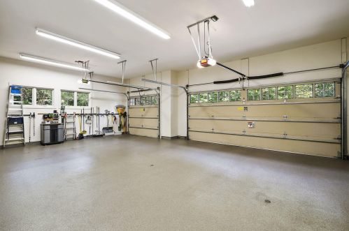 2165 Charlton Rd, Saint Paul MN  55118-4738 exterior