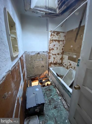 6010 20 St, Philadelphia PA 19138-2417 exterior