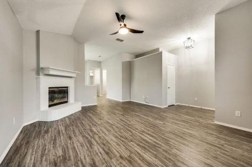 4201 Coral Springs Dr, Fort Worth TX  76123-1458 exterior