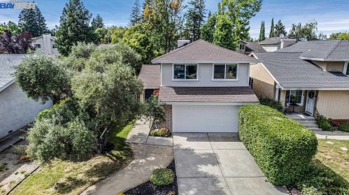 30 Palamos Ct, San Ramon, CA 94583-2141