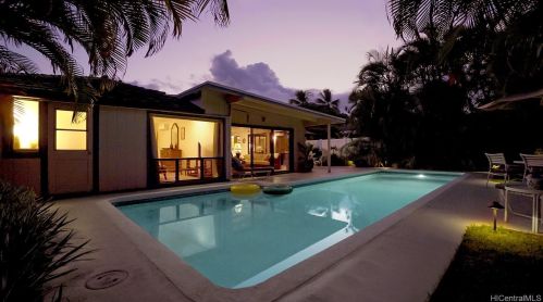 4494 Pahoa Ave, Honolulu HI  96816-5450 exterior