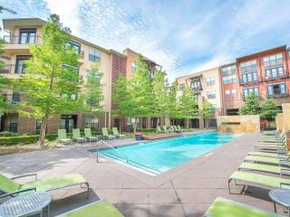 8401 Memorial Ln, Plano TX  75024-2285 exterior