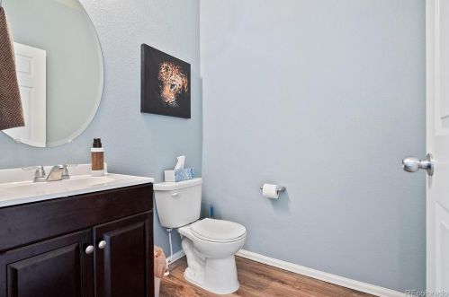 1717 Jade Ave, Denver CO  80603-5849 exterior