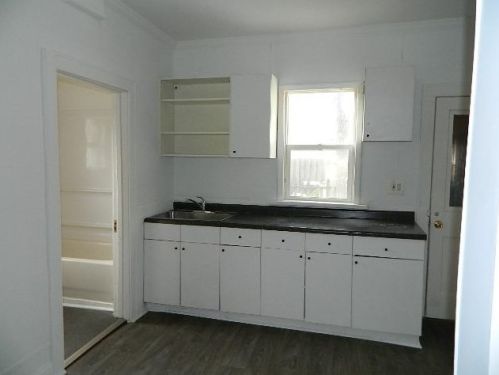 7132 Marshall Ave, Hammond IN  46323-2117 exterior