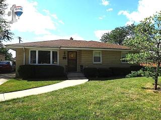 1215 Hosmer St, Joliet, IL 60435-4007