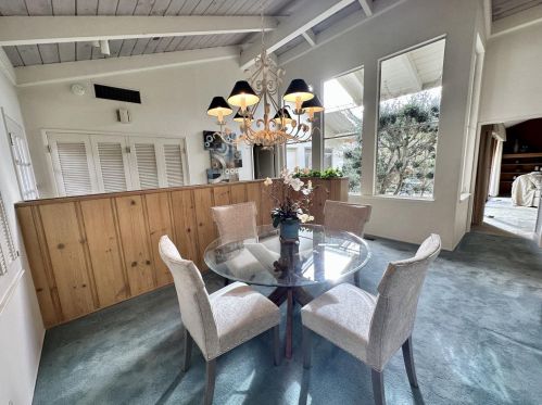 7 El Sereno Dr, San Carlos, CA 94070-4942