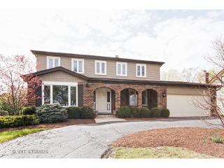 7818 Regency Grove Dr, Oak Brook, IL 60561-5017