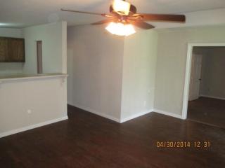 1228 Lorraine Ln, Mesquite TX  75149-5515 exterior