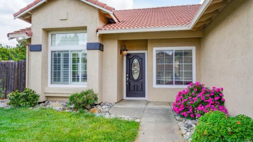 696 Colemanite Cir, Vacaville, CA 95687-7524