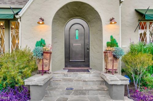 1367 Sonora Ave, Glendale CA  91201-1411 exterior