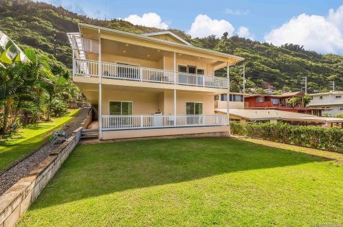 3102 Lanikaula St, Honolulu, HI 96822-1555
