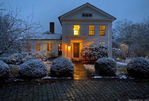 94 Roast Meat Hill Rd, Deep River CT  06419-1451 exterior