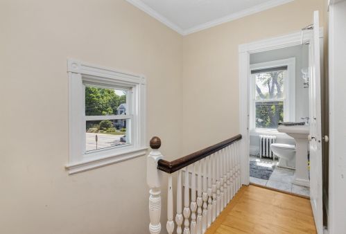 871 Middle St, Portsmouth, NH 03801-5015