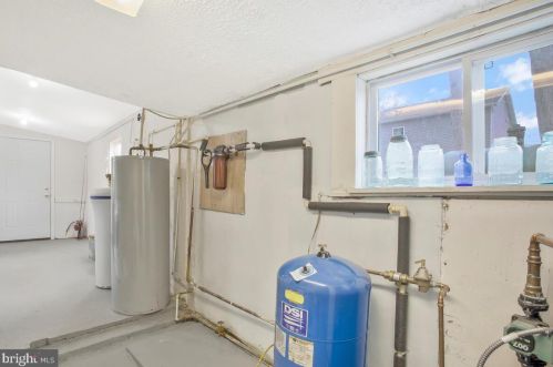 4726 Idlewilde Rd, Shady Side MD  20764-9766 exterior