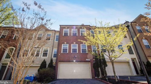 1759 Chiswick Ct, Silver Spring MD  20904-2413 exterior