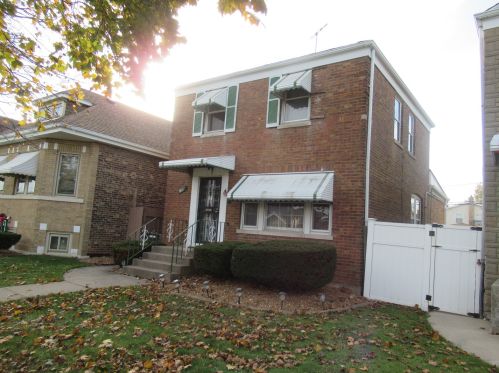 6640 Knox Ave, Chicago, IL 60629-5643