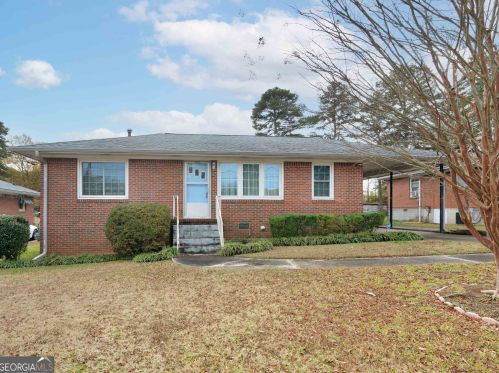 5292 Woodland Dr, Morrow, GA 30260-3419