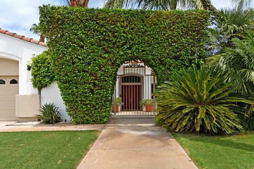 18 Via Elegante, Rancho Mirage, CA 92270-1969