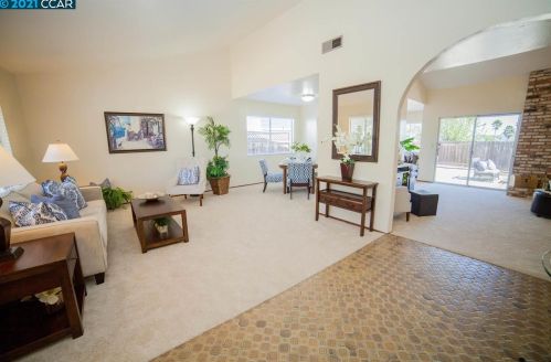 108 Begonia Ct, Pacheco, CA 94553-5036