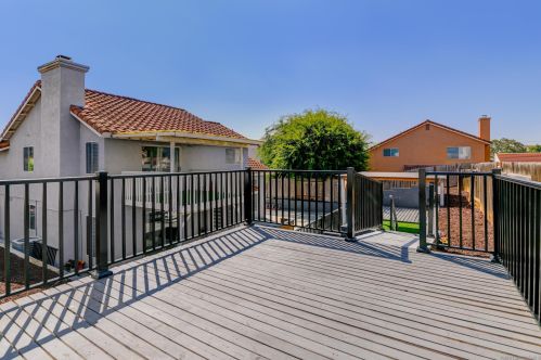 335 Palomar St, Chula Vista CA  91911-3729 exterior