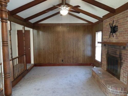 345 Salem Dr, Ladson SC  29456-6241 exterior