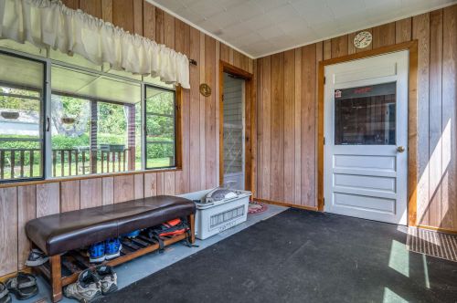 106 Stark Ave, Dover, NH 03820-4244