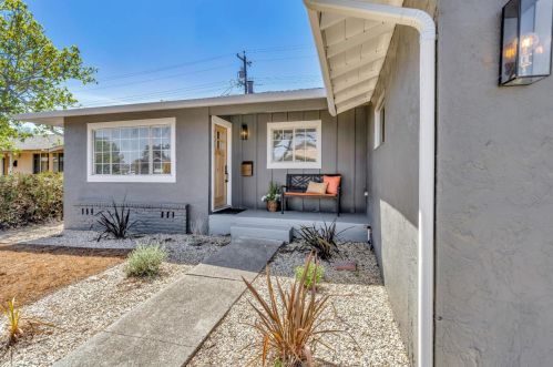 387 Smithwood St, Milpitas CA  95035-4126 exterior