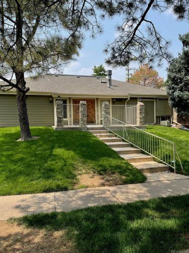 4400 Quebec St, Denver CO  80237-2602 exterior