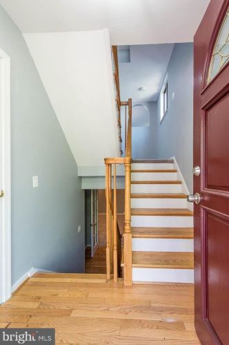 5612 Thicket Ln, Columbia MD  21044-2527 exterior