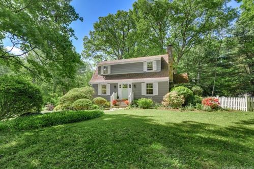93 Westport Rd, Wilton, CT 06897-4526