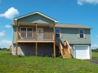 2429 Ella Dr, Cleveland, TN 37323-7116