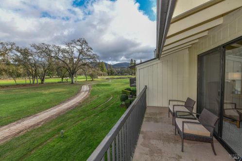 660 Cottage Dr, Fairfield CA  94558-1212 exterior