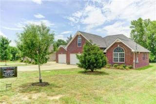 409 Beaumont Dr, Murfreesboro, TN 37129-3979