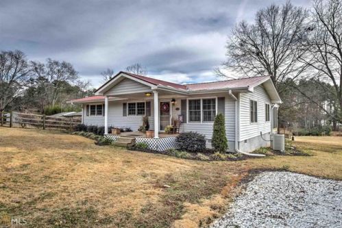 228 Joe Bailey Dr, Hartwell, GA 30643-7016