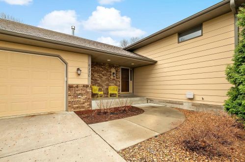 6170 Sue Ann Ln, Prior Lake, MN 55372-2259