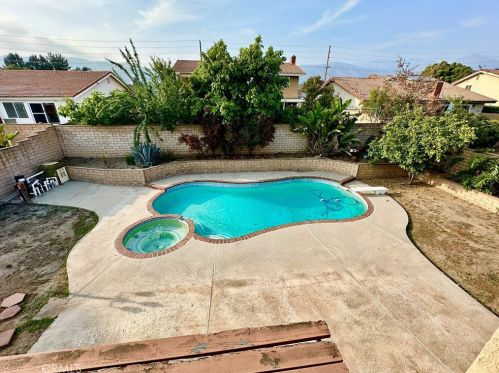 1797 Genesee Dr, La Verne, CA 91750-2034