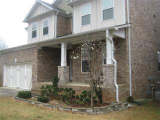 3986 Jody Ln, Lilburn, GA 30047-8037