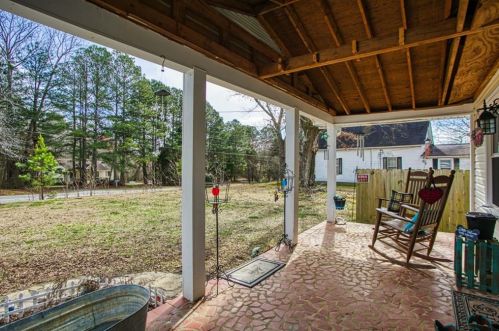 2714 Highway 101, Villa Rica, GA 30180-3512
