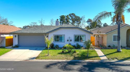 2248 Central Park Dr, Santa Maria, CA 93458-1018