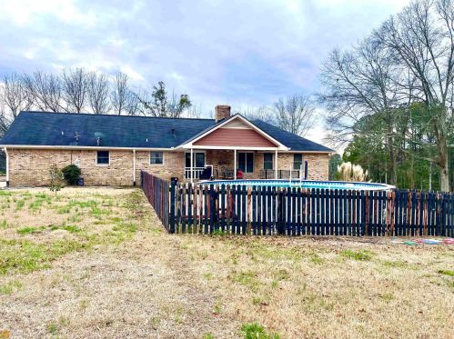 1017 Corley Rd, Conyers GA  30012-2041 exterior