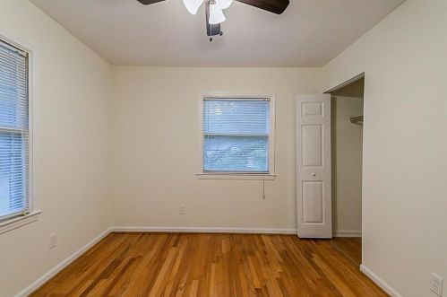 2870 Handy Dr, Atlanta GA  30318-7237 exterior