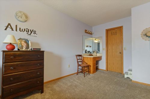 3367 Juliet Dr, Saint Paul MN  55125-3857 exterior