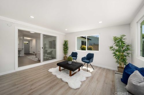 435 Talbert Ave, Simi Valley CA  93065-5249 exterior
