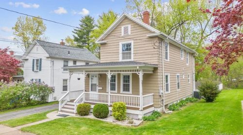 69 Durant St, Middletown, CT 06457-4341