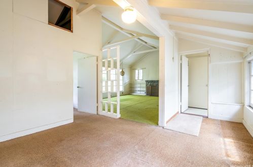 304 Wyllie St, Honolulu HI  96817-1727 exterior