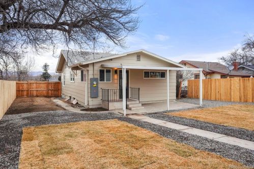 3150 Logan St, Englewood CO  80113-2624 exterior