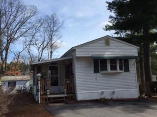 6 Clovercrest Dr, Nashua, NH 03062-1105