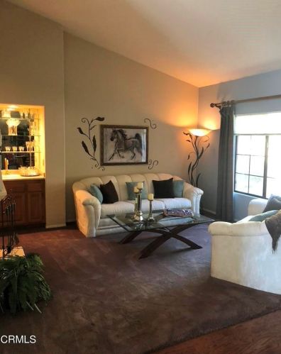 744 Monte Vista Dr, Santa Paula, CA 93060-1648